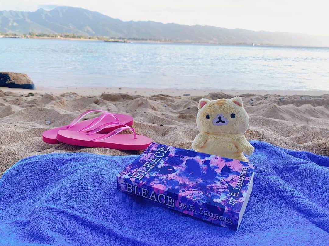 川奈栞のインスタグラム：「💙💜🩷blue and pink “what’s in between” PURPLE!!!!!」
