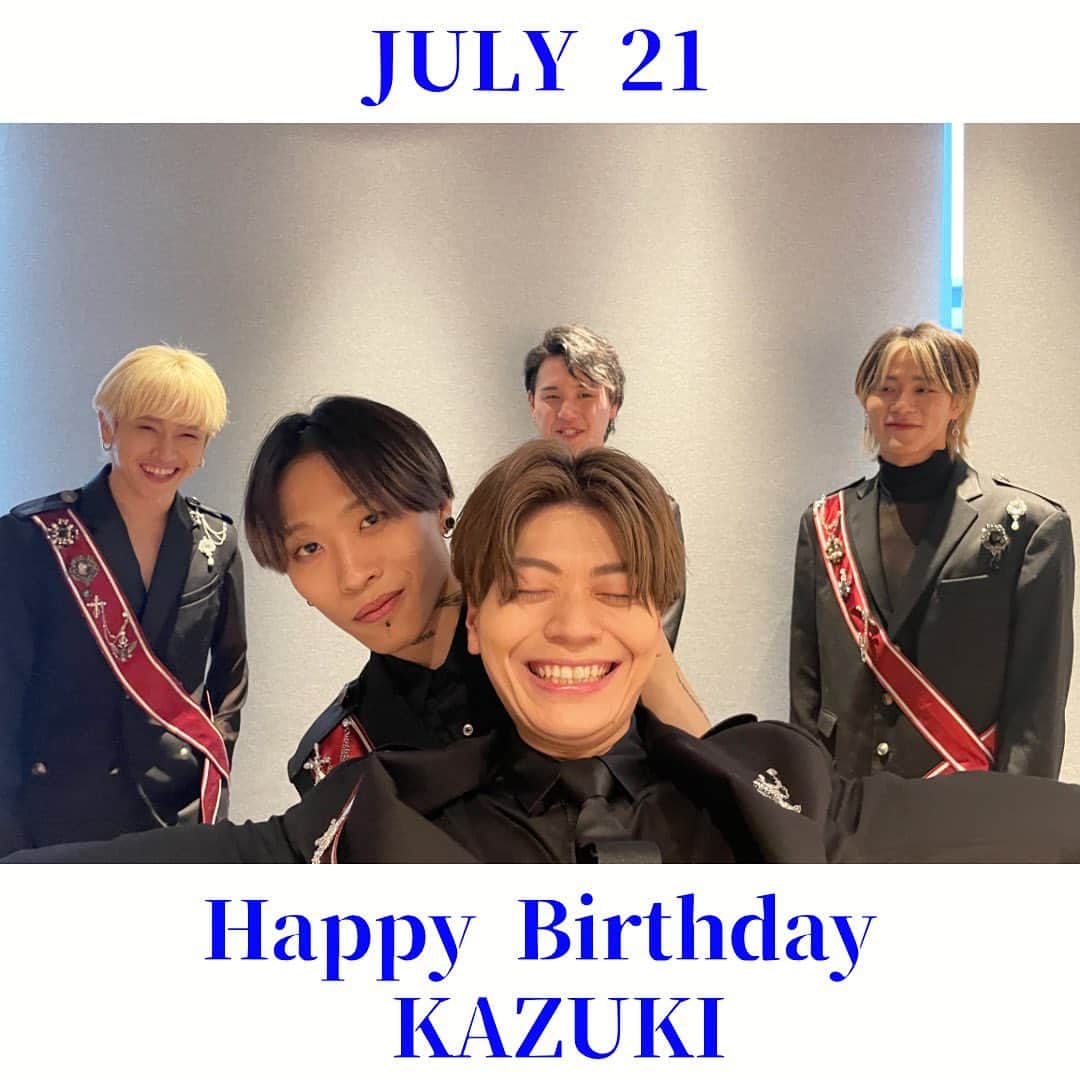 のインスタグラム：「🍺🍻🍺🍻🍺🍻🍺🍻  Happy Birthday KAZ̶UKI 07.21  🍺🍻🍺🍻🍺🍻🍺🍻  今日はKAZ̶UKIの誕生日です👏 お祝いコメントお待ちしてます🍻 Let's celebrate his birthday!!  #MADKID #japaneseboysband」