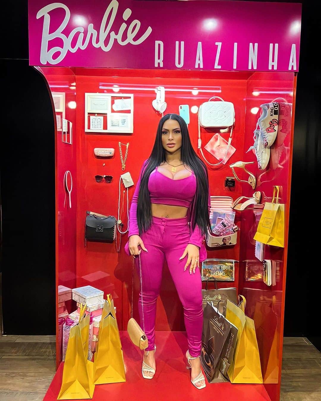 のインスタグラム：「#barbie #barbiemorena 💓💕💞」