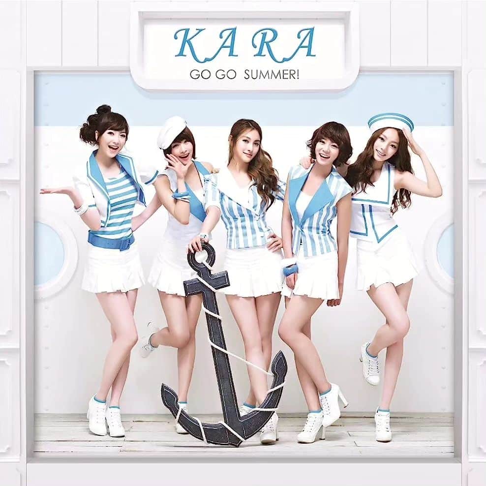 中村松江さんのインスタグラム写真 - (中村松江Instagram)「今日の一曲はKARAのシングルで『GO GO サマー!』です✨ アルバム「スーパーガール」にも収録。 2011年にK-POPガールズグループのカラがリリースした曲です✨ 彼女たちの人気が日本で定着してきた辺りの曲ですね🎶 正に“夏”です☀ (№1414) #歌舞伎　 #中村松江 #kara #gogoサマー! #スーパーガール」7月21日 9時04分 - matsue_nakamuraofficial