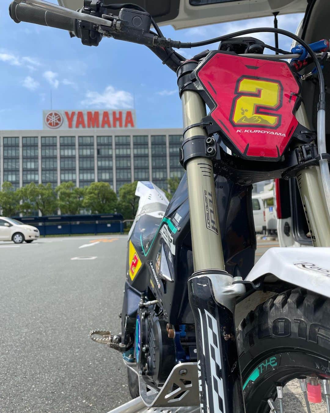 黒山健一さんのインスタグラム写真 - (黒山健一Instagram)「YAMAHA&TY-E2.1😛  #YAMAHA #yamahatrial #yamahafactoryracing」7月21日 9時54分 - kenichi_kuroyama