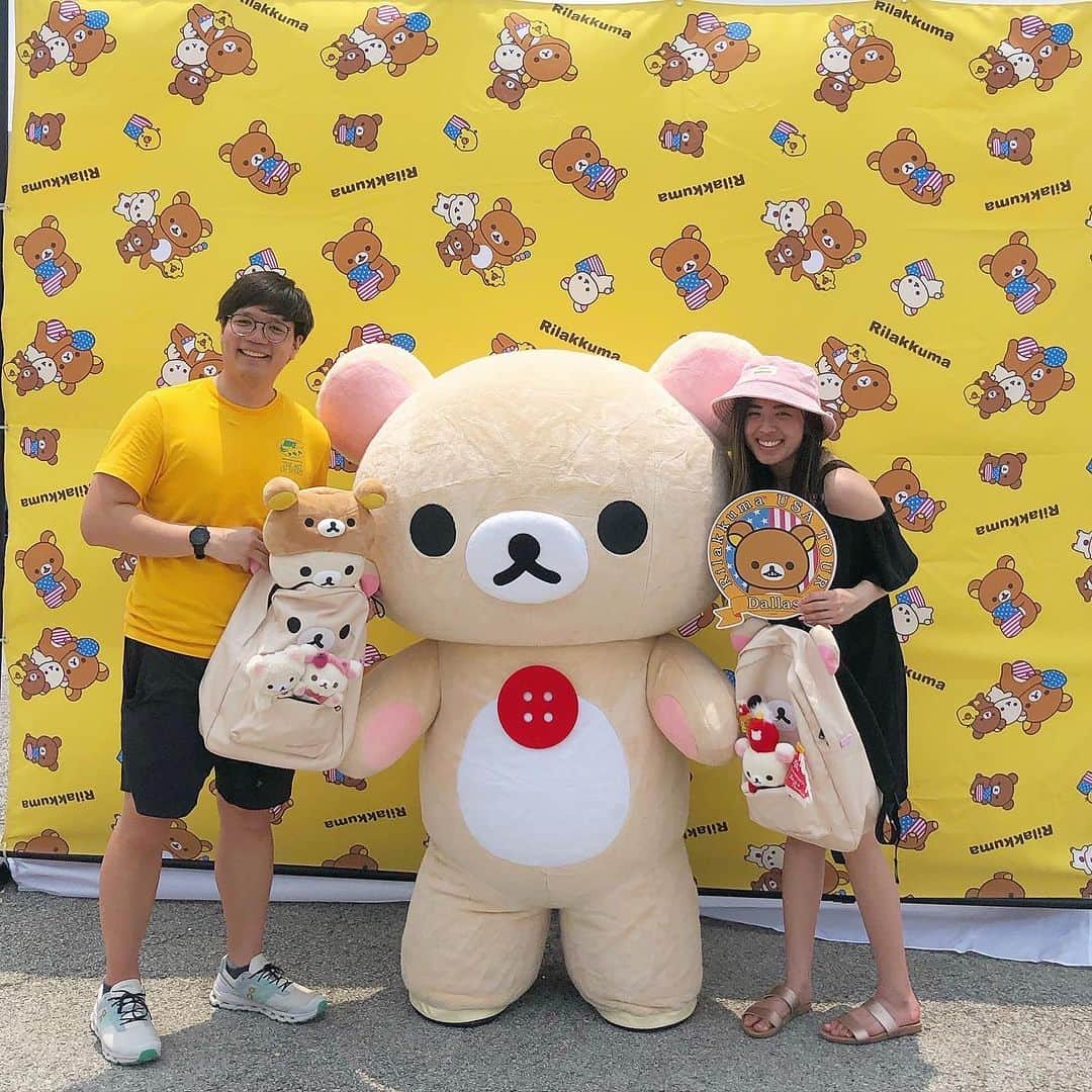 Rilakkuma US（リラックマ）さんのインスタグラム写真 - (Rilakkuma US（リラックマ）Instagram)「Here are some of our favorite moments from the USA Tour! 📸 💕   This time we are featuring photos from our tour venues in Newark, New Jersey, and Dallas, Texas. ✨  Rilakkuma and friends were so happy to see you all! 🥰 Take care, until we meet again!!! 🐻💕  #Rilakkuma_USATour #event #rilakkuma #sanx #kawaii #japanesepopculture #plushies #cute #popups #popupshop #summer #japaneseculture #newark #dallas #losangeles #sanfrancisco #seattle #chicago」7月21日 9時55分 - rilakkumaus