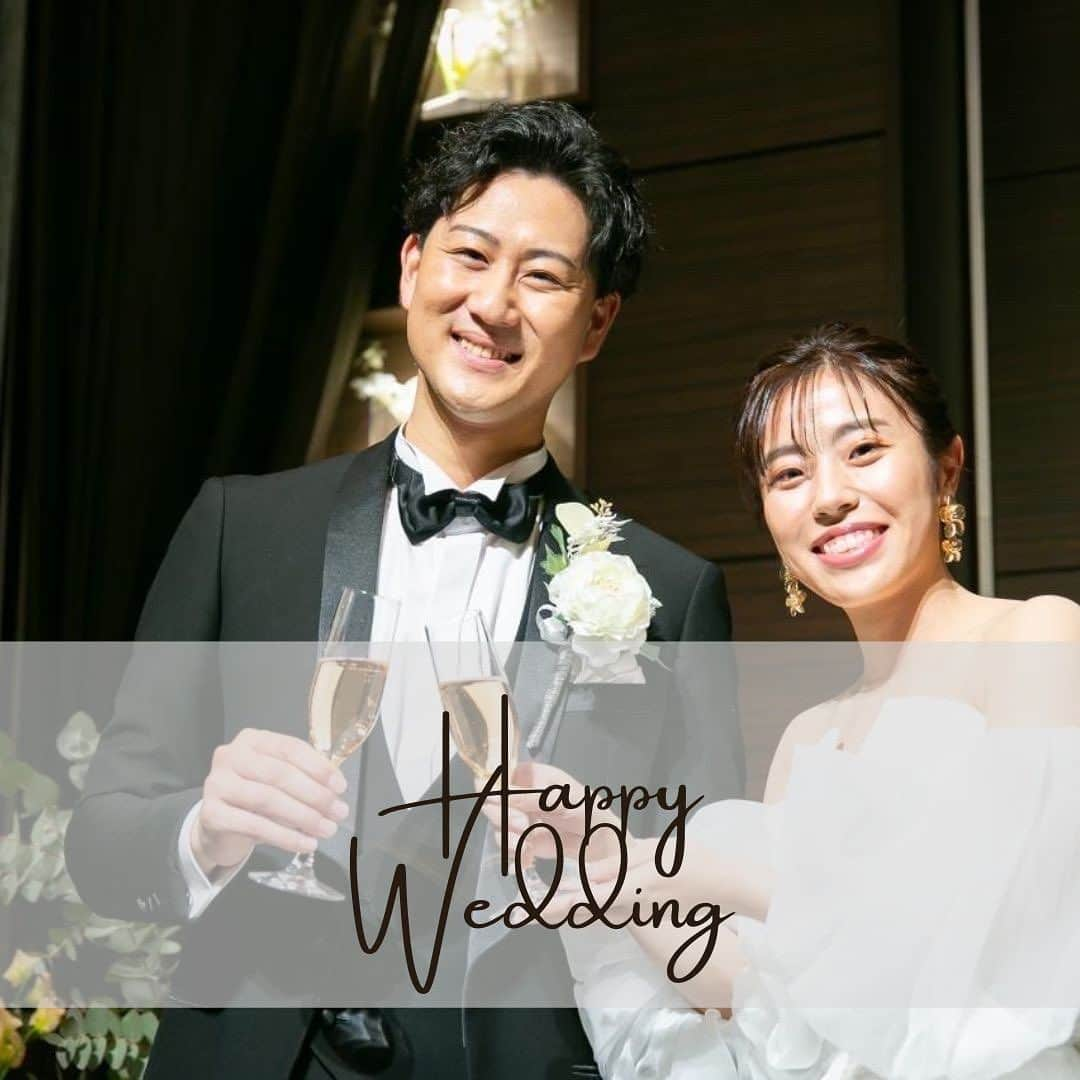 fino_wedding【フィーノ公式】さんのインスタグラム写真 - (fino_wedding【フィーノ公式】Instagram)「【卒花嫁レポート】  結婚式を挙げて良かった  いつも前向きな新婦様と童心でお茶目な新郎様でした  ドレス選びも任せて頂き、タキシードもバッチリ決めて頂き、そして何よりも終始ちゃめっ気ぶりを発揮してる新郎様がユーモアいっぱいで頼もしかったです。  いつまでも仲良く❤️  #花嫁レポート  #卒花嫁レポ  #新郎新婦  #シンプルコーデ  #イサムモリタドレス  #新郎コーデ  #お茶目  #チャペル挙式  #笑いすぎた  #タキシード  #低身長花嫁  #身長差カップル  #カラー診断  #オシャレ女子  #オシャレ男子  #面白い入場  #happyday  #fun  #afunday  #groom  #bride  #humor  #beautiful  #happily  #gotmarried  #graduation  #graduationreport  #reception  #2人の思い出  #いつまでも幸せに」7月24日 18時25分 - fino_wedding