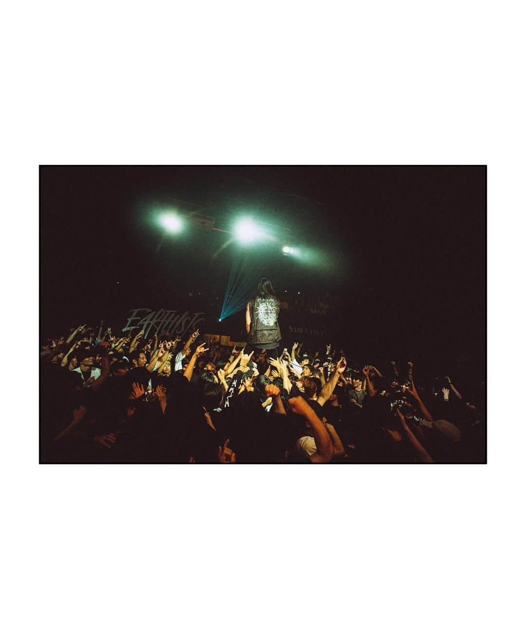 小島ジェシーのインスタグラム：「SABLE HILLS, show at club asia in July 8th. Part 1  #portraitphotography #portrait #shotonleica #ShotByJesse #JesseKojima #SableHills」