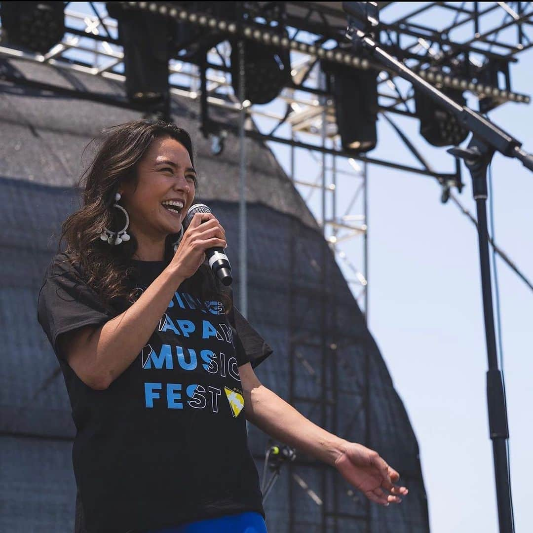 加賀美セイラさんのインスタグラム写真 - (加賀美セイラInstagram)「#RisingJapanFestival #MC This weekend in Long Beach🌈 #LoveMusic with @tamuradojou」7月21日 11時36分 - serakagami