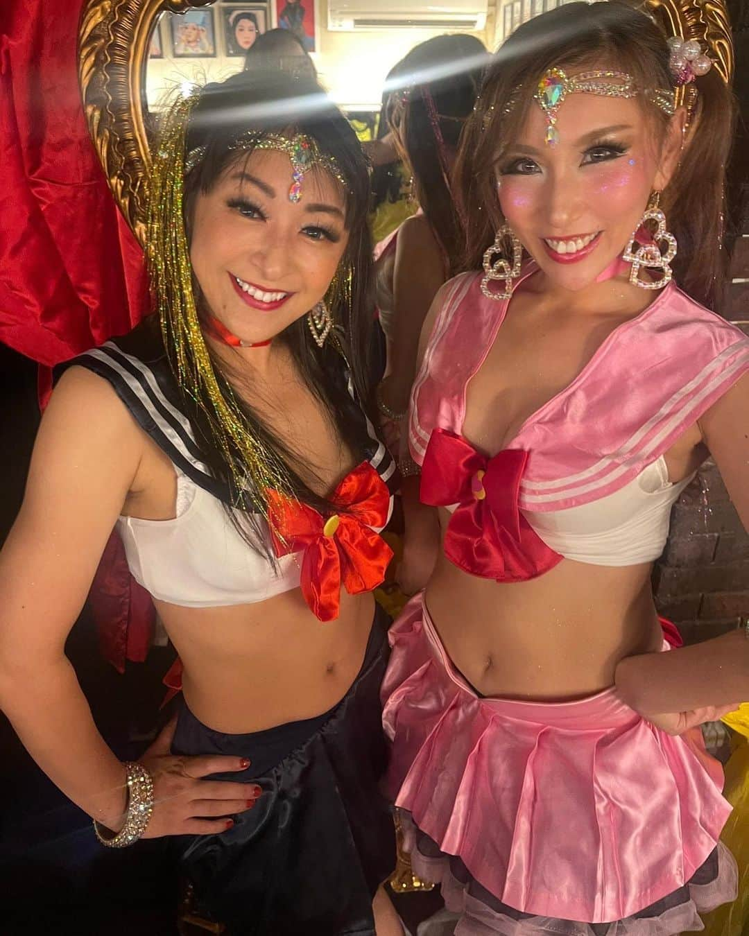 岡村真依さんのインスタグラム写真 - (岡村真依Instagram)「💎2023.7.15💎 BELLY★CABARET vol.45💕 organizer Nicole&Nagwa❤️‍🔥 next 2023.12/2 Sat. Save the Date! @bellycabaret  夢が叶った日🙈💖💖💖  #bellydancestage #bellydance  #bellycabaret  #sailormoon #セーラームーン  #ドリアン さん❤️ #枝豆順子 さん❤️」7月21日 12時15分 - maimai_maai