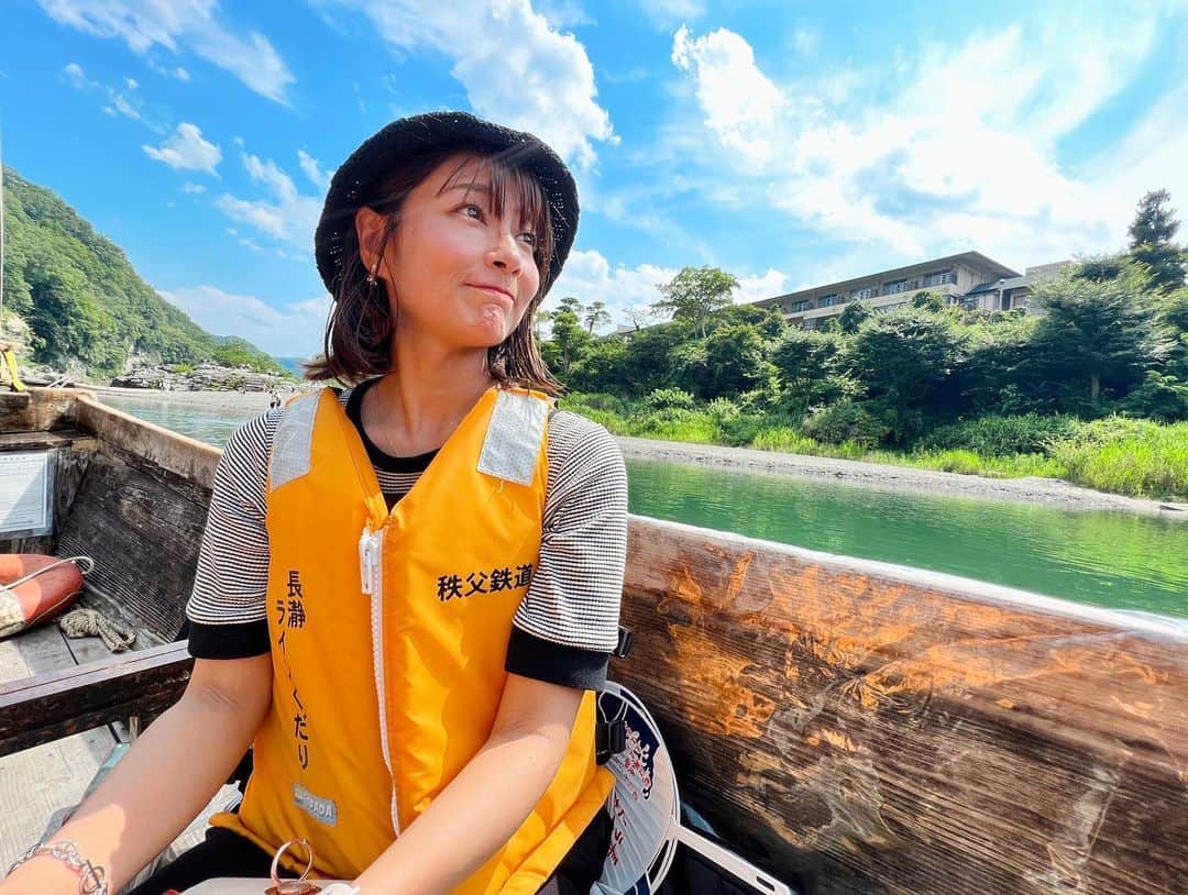 晴山由梨さんのインスタグラム写真 - (晴山由梨Instagram)「7月の猛暑な日🍉✨ 釣りで海に行くことが多いので、 この日は山へお出かけ⛰️  緑と美味しいものに癒されました♪  #猛暑日 #長瀞」8月1日 17時05分 - hareyama_yuri