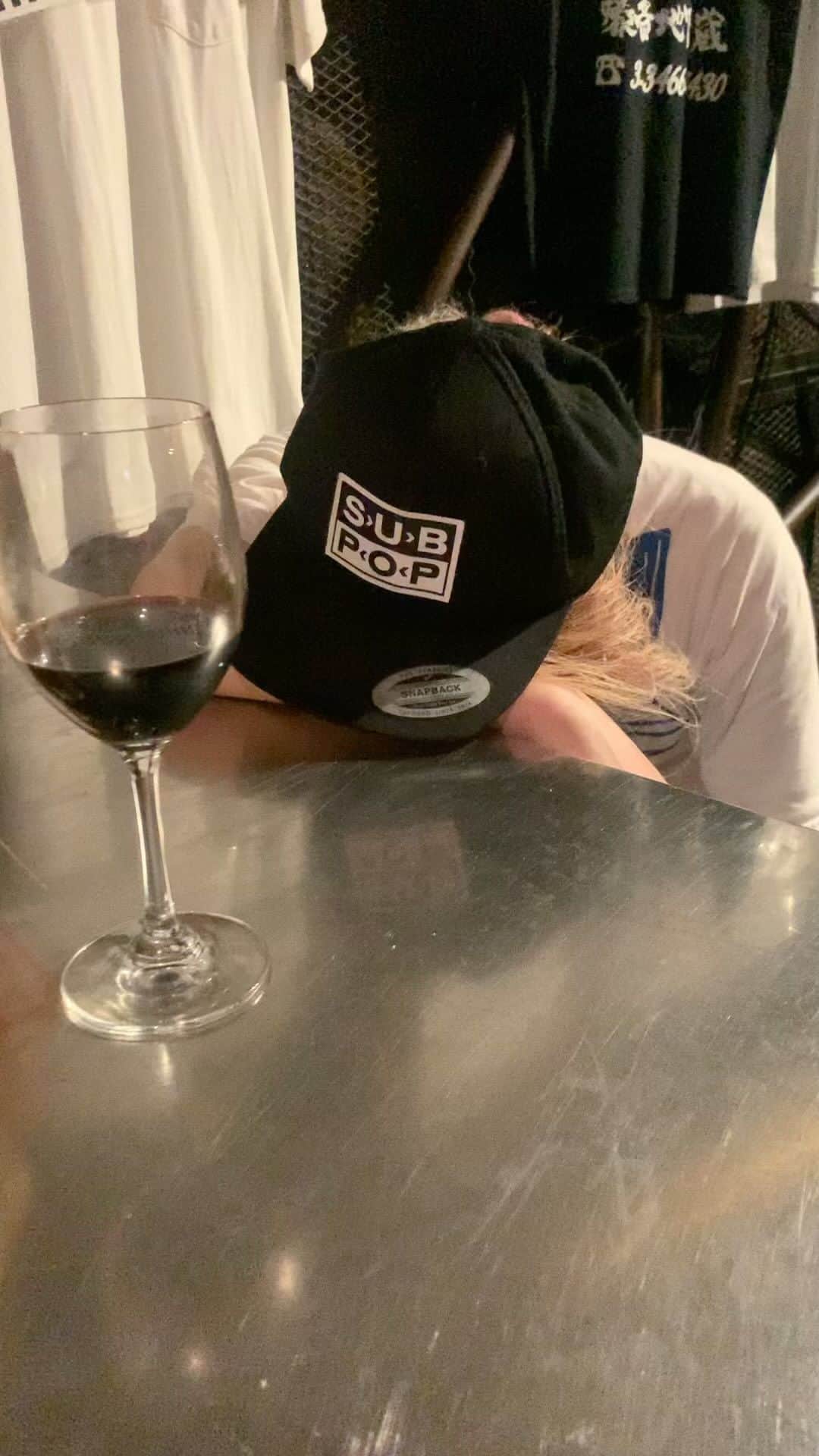 のインスタグラム：「昨夜の不覚！」
