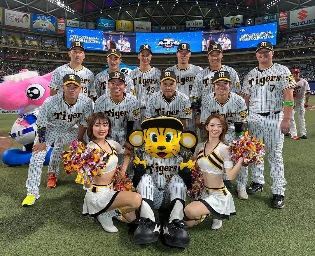 梅野隆太郎さんのインスタグラム写真 - (梅野隆太郎Instagram)「2023 マイナビオールスター⚾️ バンテリンドーム 〜思い出〜  #梅野隆太郎 #岩崎優 #大山悠輔 #中野拓夢 #木浪聖也 #大竹耕太郎 #佐藤輝明 #村上頌樹 #シェルドンノイジー  #岡田彰布監督 #トラッキー #Tigers girls  #山崎康晃 #トレバーバウアー」7月21日 14時12分 - ryutaro_umeno_official