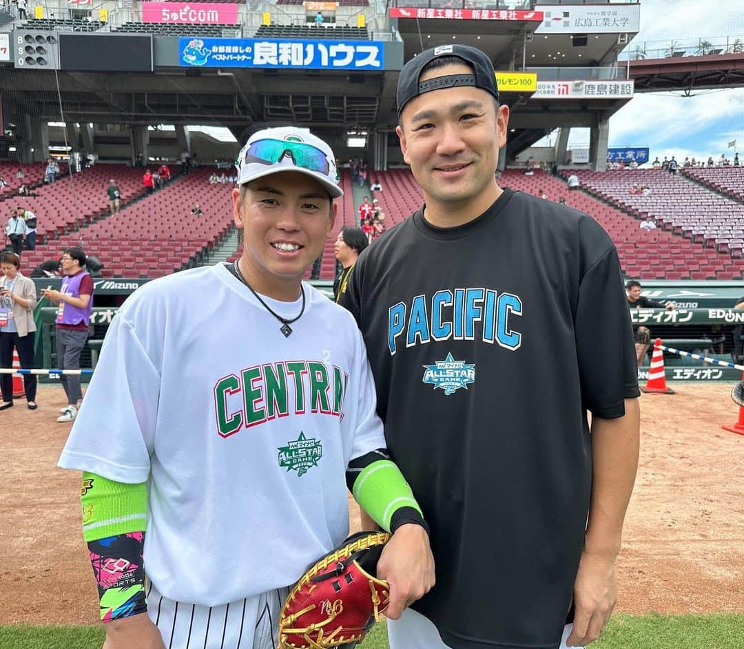 梅野隆太郎さんのインスタグラム写真 - (梅野隆太郎Instagram)「2023 マイナビオールスター⚾️ マツダスタジアム🏟️ 〜思い出〜  ファン投票でファンの 皆さんありがとうございました！ 楽しむことができました！ 後半戦頑張っていきます⚾️  #田中将大さん #杉本祐太郎 #ラオウ」7月21日 14時18分 - ryutaro_umeno_official