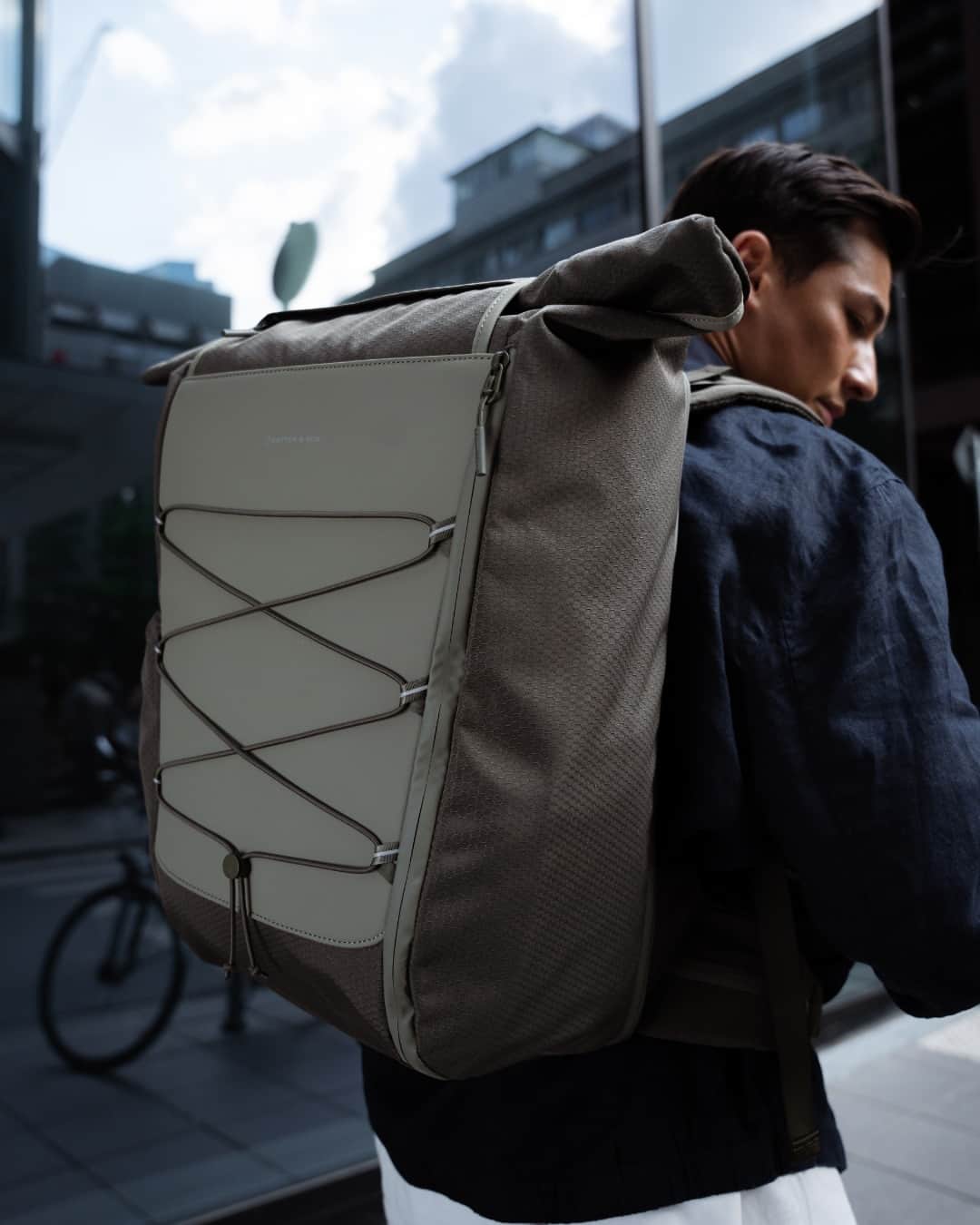 Kapten & Sonさんのインスタグラム写真 - (Kapten & SonInstagram)「THE BEST BACKPACKS WE HAVE EVER DESIGNED. OUR NEW BACKPACK BANFF. IN THREE COLORWAYS. AVAILABLE ON 22/07/2023 #bekapten #betheexperience #experiencetheunexpected」7月21日 15時30分 - kaptenandson