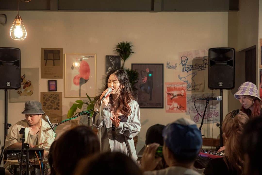 JYONGRIのインスタグラム：「UNSCHEDULED vol 1.  ライブにお越しいただきありがとうございました❤︎ ⁡ 次も、今後も、乞うご期待✌️ ⁡ Huge thanks to… @southswellcafe  @rab_from_soulflex  @chanoki_the_1st   Photo by @hanako_kimura」
