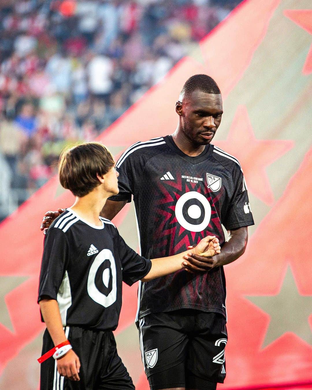 クリスティアン・ベンテケさんのインスタグラム写真 - (クリスティアン・ベンテケInstagram)「What a week 🖤 @mls」7月22日 1時30分 - christianbenteke