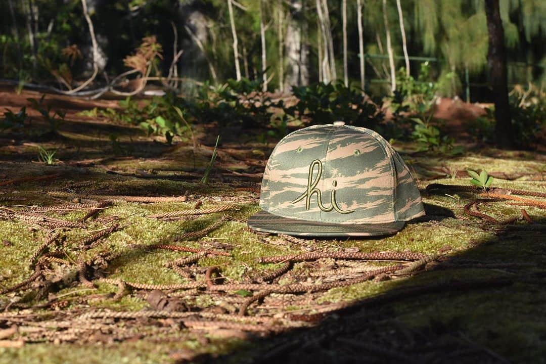 インフォメーションのインスタグラム：「Tiger Palm Camo HI Script Snapback   www.In4mation.co  Local pick up @slashershi  650 Iwilei Road Suite 190 Honolulu, HI 96817  #hawaiioriginals #in4mation #hi #hawaii #slashershi #tigercamo #earthtones」