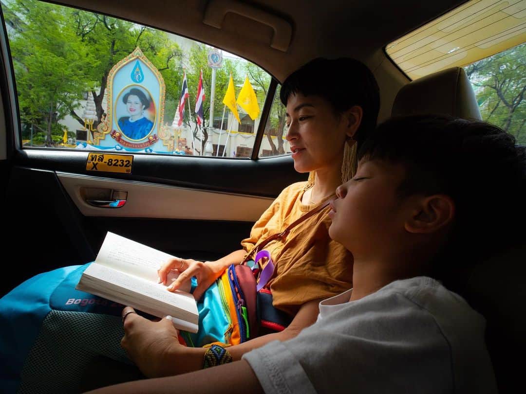 桃生亜希子さんのインスタグラム写真 - (桃生亜希子Instagram)「マイペンライ。🇹🇭 　Thaiは、大らか◯  　整い過ぎていない裏通りが好きだ。  #マイペンライ #ไม่เป็นไร」7月22日 1時57分 - pinokosugar