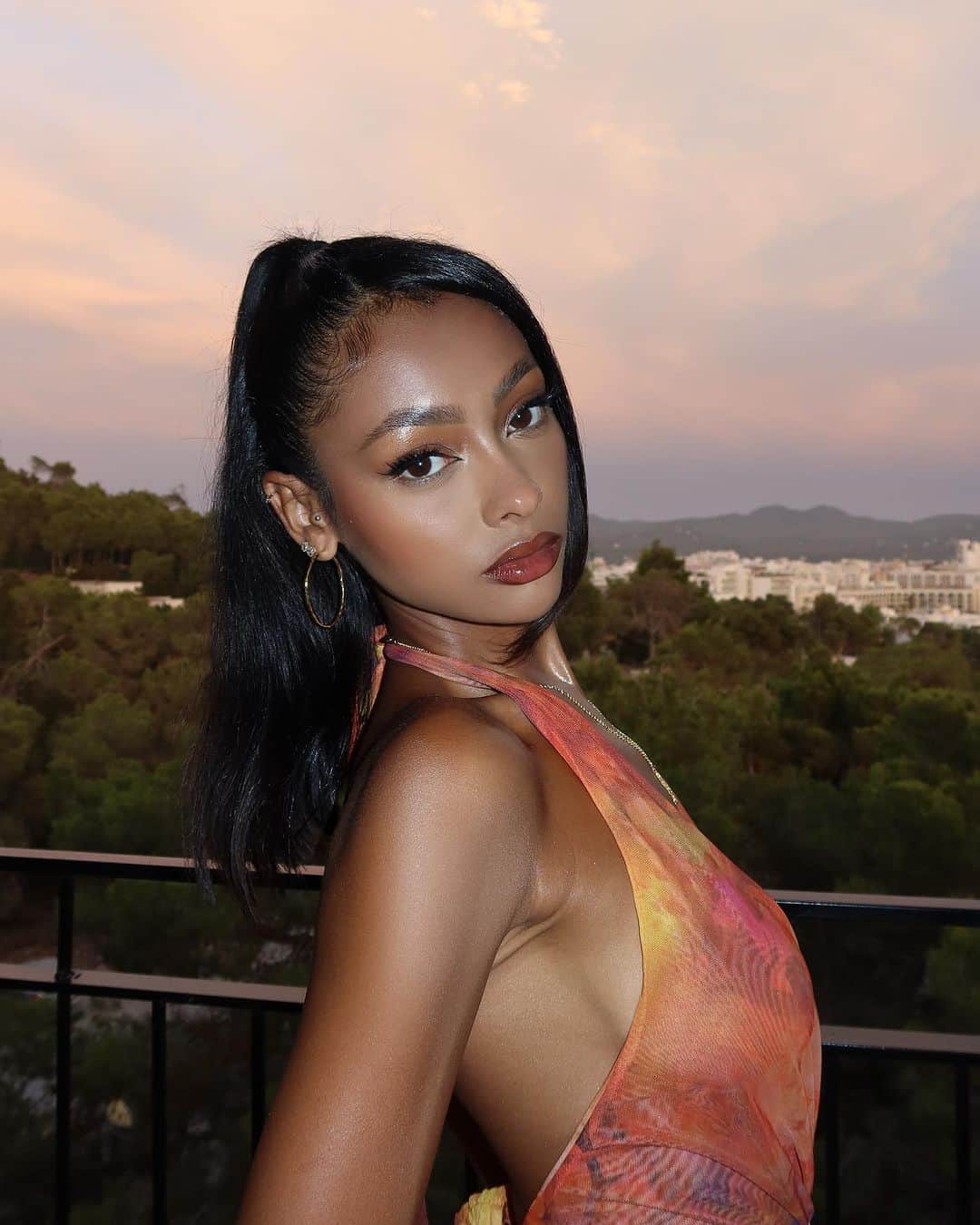 ジェイデ・ピアスさんのインスタグラム写真 - (ジェイデ・ピアスInstagram)「Ibiza Barbie 🌸」7月22日 2時37分 - jaydepierce