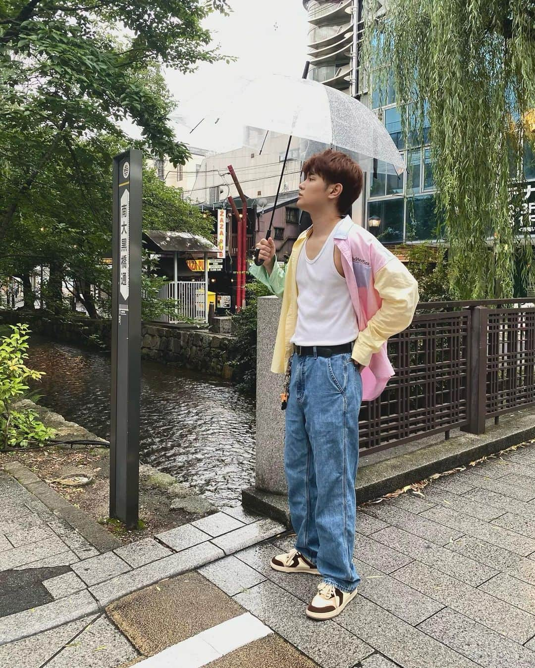 池添俊亮さんのインスタグラム写真 - (池添俊亮Instagram)「雨の日の京都。」7月21日 17時55分 - zoe_boy_0427