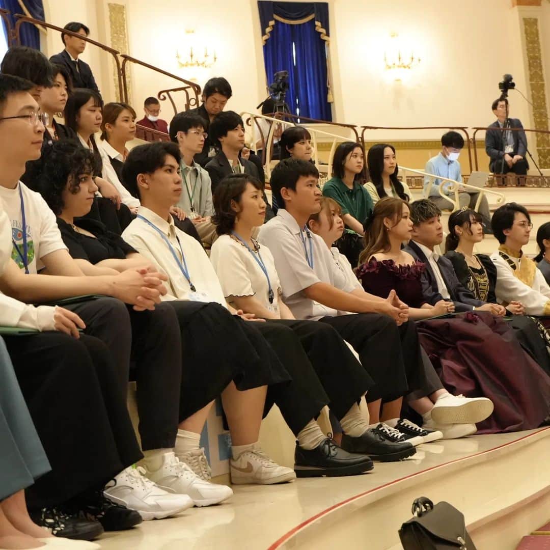 東京観光専門学校さんのインスタグラム写真 - (東京観光専門学校Instagram)「《#21世紀アカデメイア》 #富士五湖 において3日間に渡る サミットが行われました。  全国17校、2年生5000名から選抜された30名が参加し、ビジネスプランを競い合う熱いバトルを繰り広げました🔥 #東京観光専門学校　#富士五湖サミット　#大学も専門学校も超える新たな学びの場」7月21日 18時06分 - tokan_1967