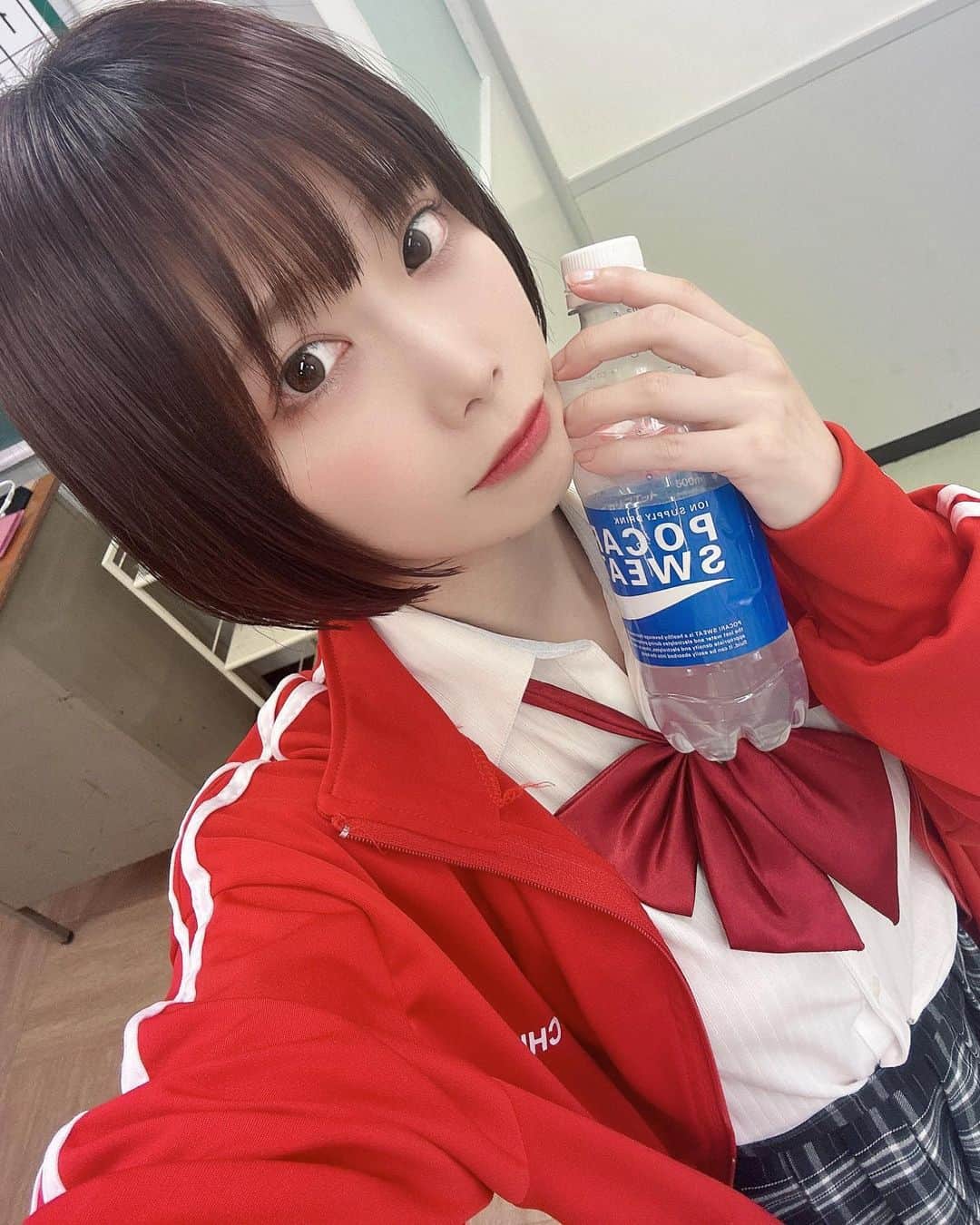 のインスタグラム：「❤️  この日、撮影前に美容院行きました☺️ @t_ushisan_eleanor さん いつもありがとうございます💇‍♀️✨」
