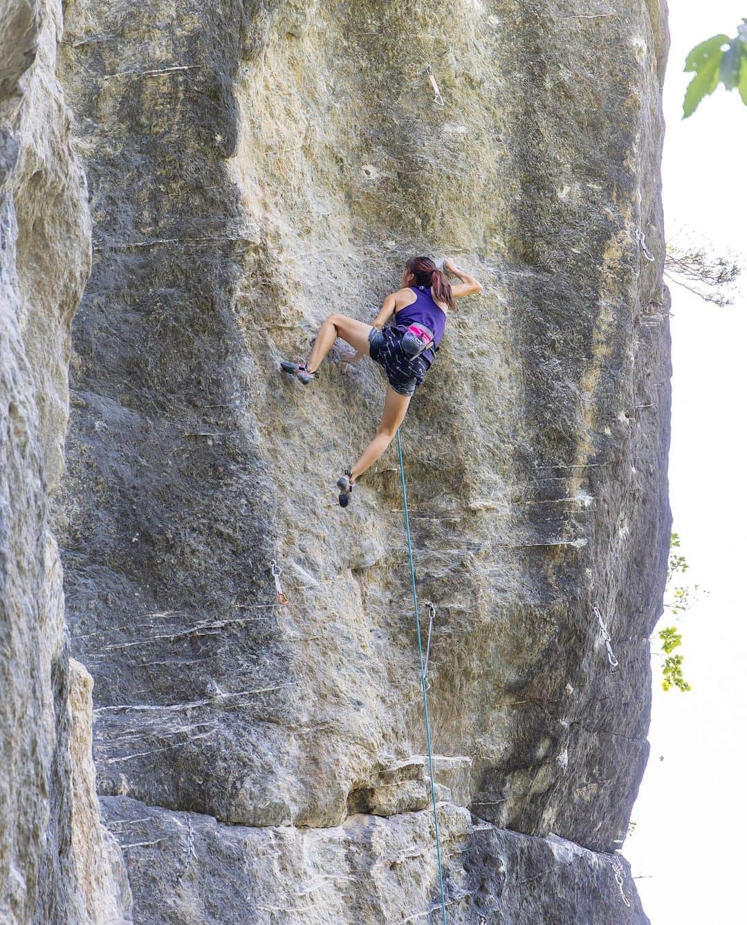 大田理裟さんのインスタグラム写真 - (大田理裟Instagram)「After the World Cup in Briançon  I went and attempted TCT (9a). The route matched my style with lots of crimps and pockets. I did all the moves quickly and made positive progress from my first try.  ⁡ Unfortunately, I wasn’t able to climb it this time as I only had a a short time to try the route. I will definitely come back and climb it next time. ⁡ ブリアンソンの大会後にTCT (9a)をトライしに行ってきました。 カチとポケットが続く得意な感じのルートで ムーブも全部でき、最初のトライから良いイメージでした🤩 ⁡ 期間が短かったので登ることはできなかったけど、 またここに戻ってきて、必ず登りたい🔥🔥🔥 ⁡ photo📸 @shintaozawa / special thanks🗣️ @nickhodge  #climbing #bouldering #sportclimbing #lead #スポーツクライミング #クライミング #ボルダリング #champion #BeYourOwnChampion #championjp #wisechalk @champion_japan @wise.official.japan  #rock #rockclimbing #mountain #岩 #gravere #Italia #TCT」7月21日 18時40分 - ota_risa