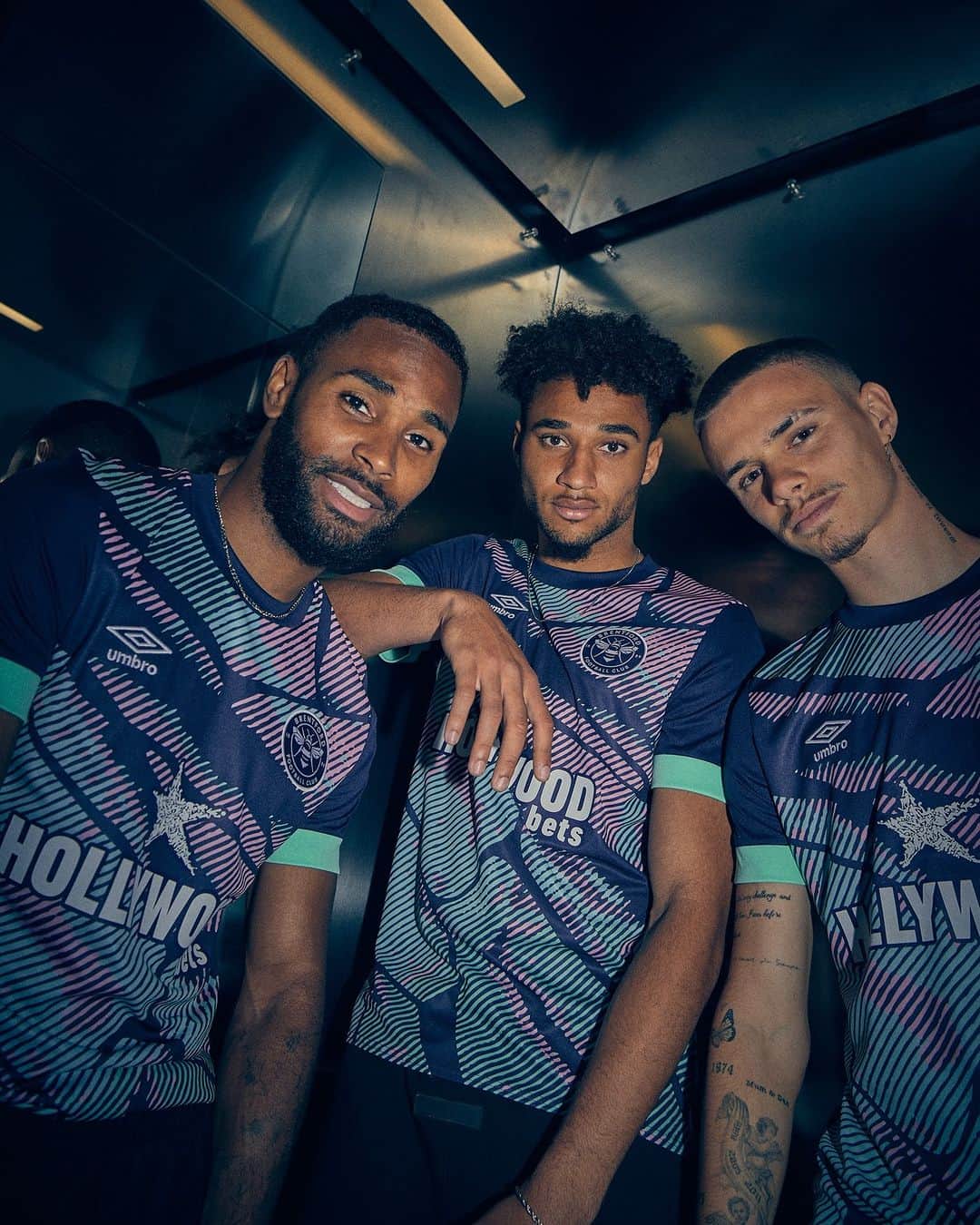 UMBROのインスタグラム：「Our Club. Our Style.  The @brentfordfc 23/24 Third jersey 🟣. Worn with pride from streets to stadium.  Available now via umbro.co.uk.  #umbro #brentfordfc #thisisourgame」