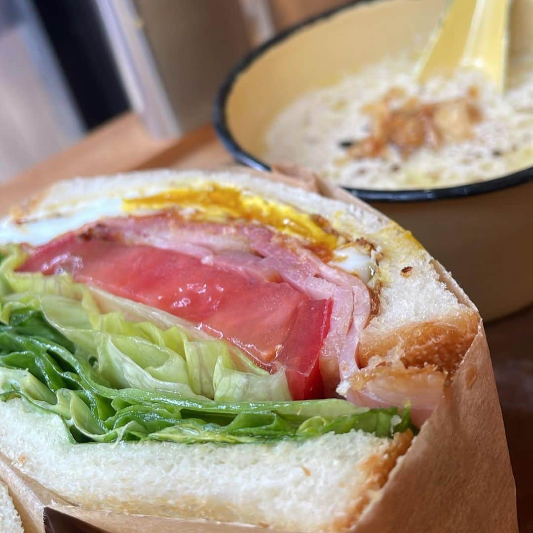 大貫みくのインスタグラム：「🥪🥪🥪  明日はツアーファイナル！ リハはもちろんだけど 美味しいもの食べたり体鍛えるのも 自由に体を動かせる要因になってる！ やれることはやったから楽しんでこようと思います！  #JOHNNYSTYLE #五反田パーソナルジム #基礎代謝アップ #新陳代謝アップ #ターンオーバー促進」