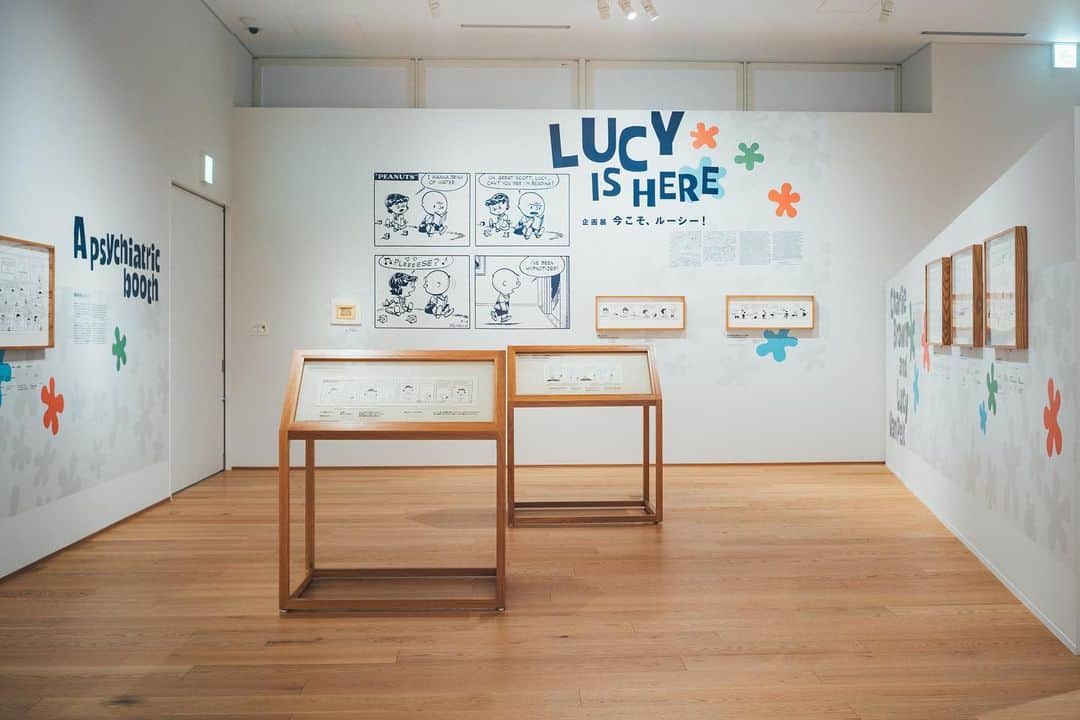 SNOOPY MUSEUM TOKYOのインスタグラム：「#snoopymuseumtokyo #schulzmuseum #snoopy #スヌーピーミュージアム #スヌーピー #今こそルーシー！ #LUCYISHERE」