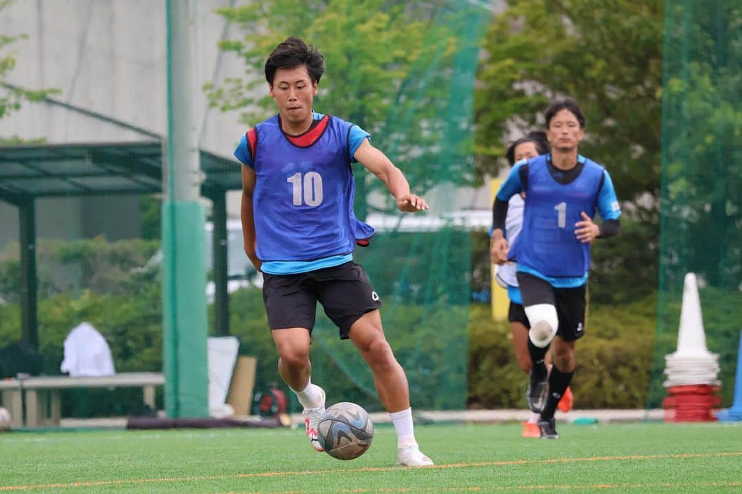 横浜スポーツ&カルチャークラブさんのインスタグラム写真 - (横浜スポーツ&カルチャークラブInstagram)「.  🔵training🟠  7/21 training photo📸  #花房稔 #中里崇宏 #坂本順平 #冨士田康人 #大嶋春樹  NEXT👉 明治安田生命J3リーグ第19節 📅7/22(土)18:30ko 🆚#FC琉球 🏟#タピック県総ひやごんスタジア  #yscc #Ｊリーグ #jleague #j3 #横浜 #本牧 #soccer #サッカー #bonera」7月21日 20時00分 - yscc_official