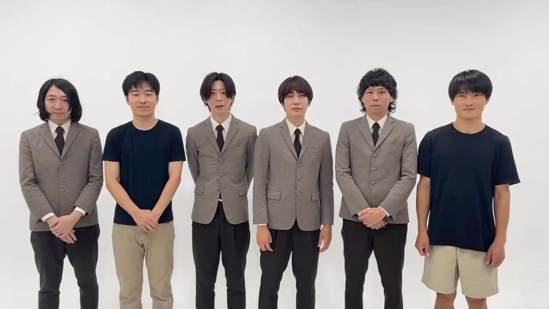 のインスタグラム：「・ THE BAWDIES✖️ジャルジャル 「LAUGH ’n’ ROLL TOUR ～ロックンロールとコント混ぜる奴～」  久しぶりに混ざり合おうね❤️  CLUB QUATTRO 9/26(火) 渋谷 9/28(木) 梅田  9/29(金) 名古屋   ネタサロンで最速先行👁️👁️ jarujaru-kyomi.com」