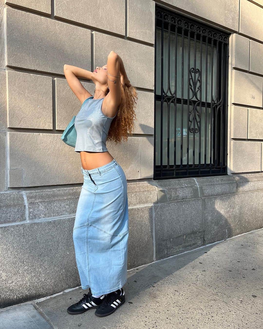 tiger Mistさんのインスタグラム写真 - (tiger MistInstagram)「Elevate your street style in the Aish Top + Jada Maxi Skirt. ♡ As seen on @itsmelauraazevedo」7月21日 20時35分 - tigermist