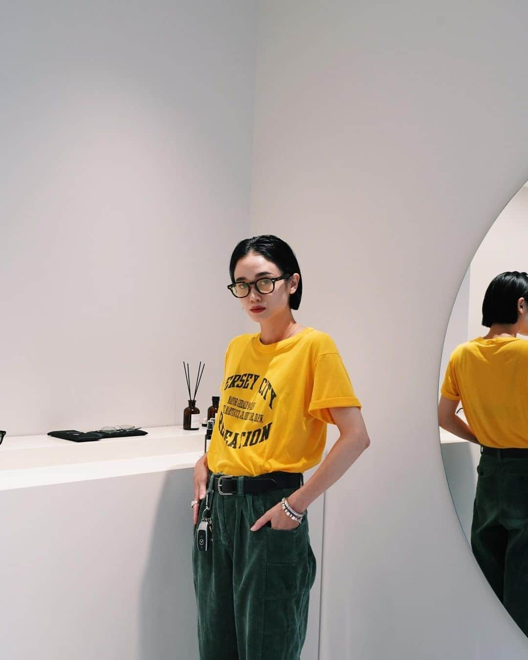 宮城舞のインスタグラム：「@nochinooptical の路面店が南青山に 7月22日(土)OPEN🕶️👓🏛️✨  私もたくさん持っている eye wearブランド😎😎😎  一足先にお邪魔しにてきました🫶  今回はべっ甲にイエローレンズのものをゲットしました💛  こだわりが詰まったブランドなので 是非、手に取ってみてほしい🥺‼️  @hanakosuga おめでとう🎉㊗️  #今日の宮城はん #sunglasses #eyewear  #nochinooptical」