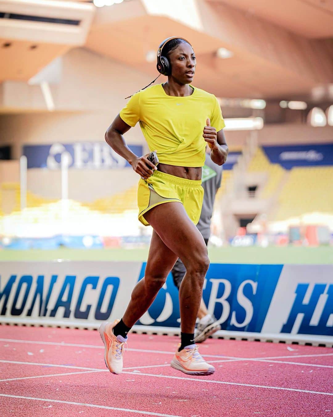 ニア・シファーティヒー・アリのインスタグラム：「Tonight 20:50 ; 14:50 EST #diamondleagueathletics」