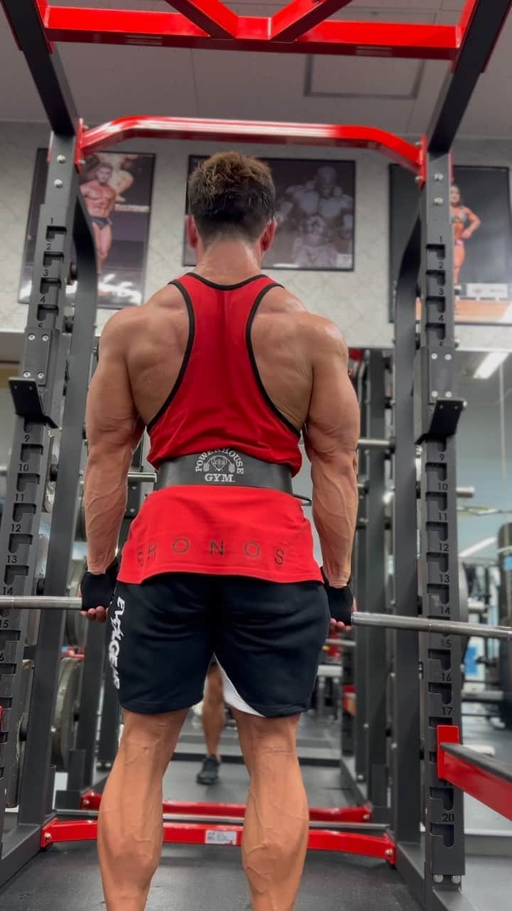 湯浅幸大のインスタグラム：「Back workout ！」