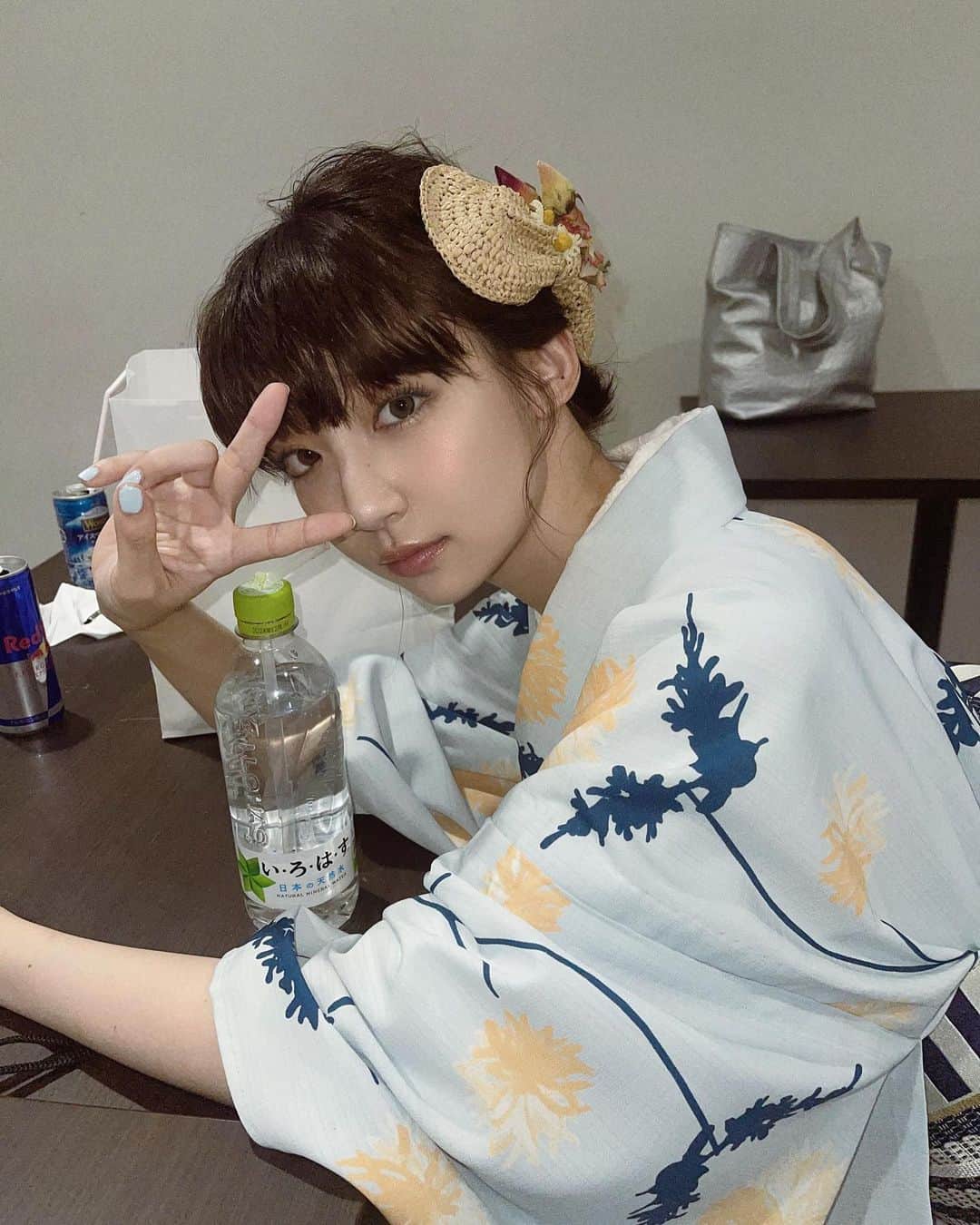 荻野由佳のインスタグラム：「今年は何回浴衣着れるかなー！！☺︎」