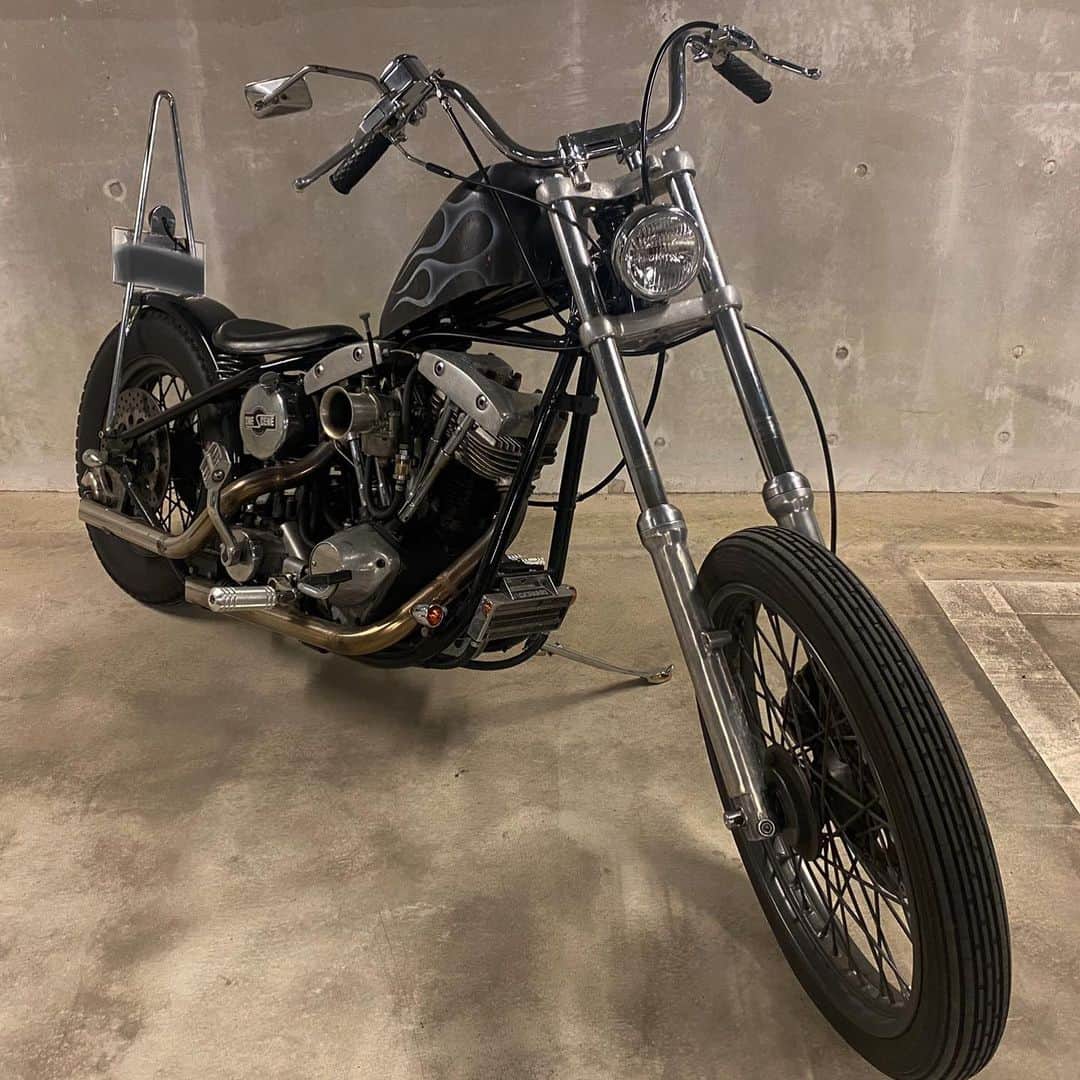 木津悠輔のインスタグラム：「🐎  #harleydavidson  #shovelhead  #ハーレーダビッドソン #ショベルヘッド」