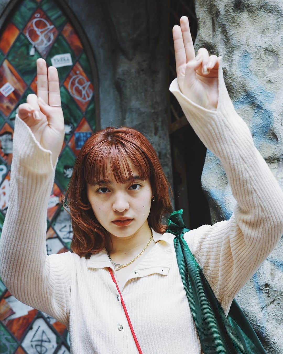 トヲルのインスタグラム：「. . . うぇ〜い . . model..金子このみ photo..トヲル . . #ポートレート」