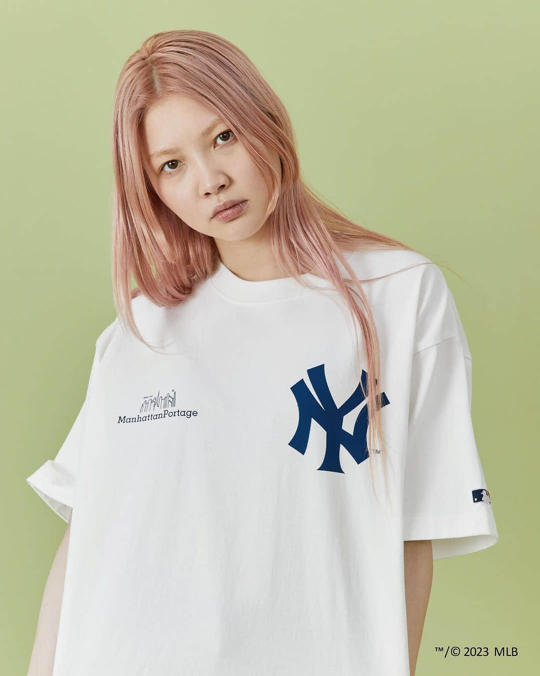 マンハッタンポーテージさんのインスタグラム写真 - (マンハッタンポーテージInstagram)「Manhattan Portage × MLB S/S Print T-Shirt   #manhattanportage #newyork #MLB #baseball #yankees #mets #apparel #tshirt  #マンハッタンポーテージ #マンハッタンポーテージ #ニューヨーク #メジャーリーグベースボール #ヤンキース #メッツ #アパレル」7月21日 21時21分 - mp_japan