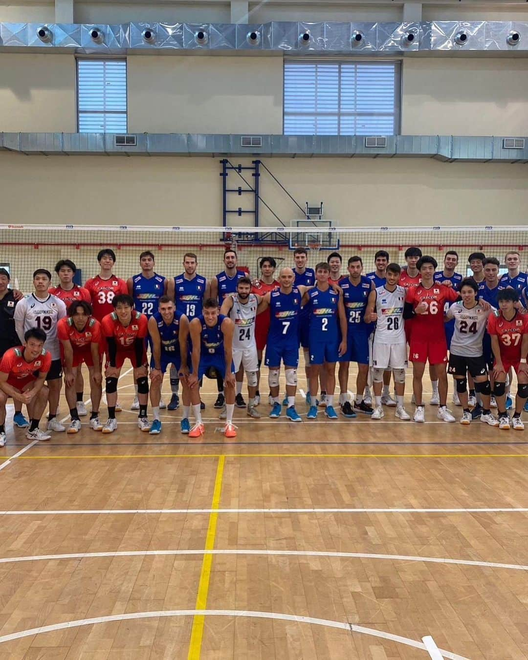 高梨健太のインスタグラム：「イタリア合宿終わりました！ これからも頑張ります！ #japan  #volleyball」