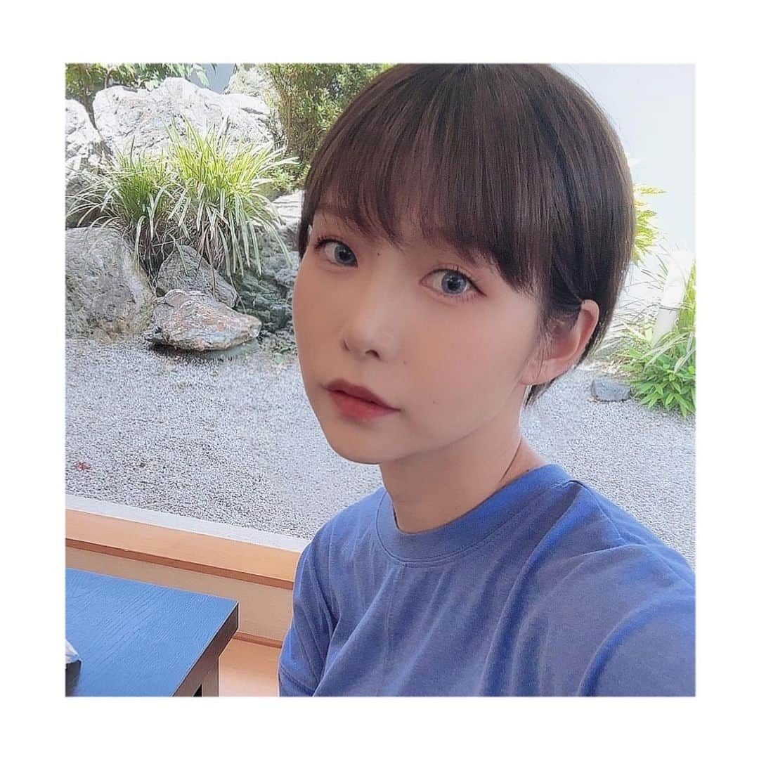 澁谷梓希のインスタグラム：「暗い髪も慣れてきた😌 でも早くブレイズやりたーい！  今日は鰻を食べてきたよ◎ 忙しい日々に束の間の休息~😌  (スクショ転載するならアカウントURL貼れ) (出来れば全ての投稿転載しないで欲しい)」