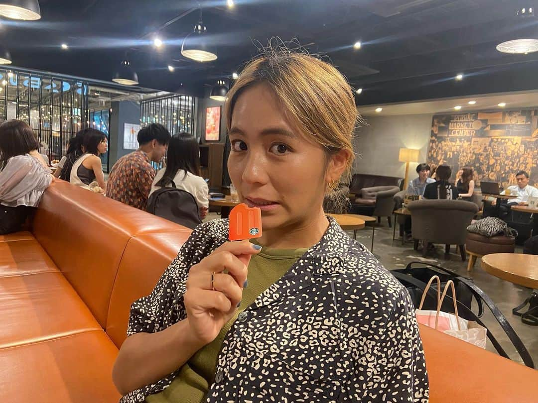 小林里歌子さんのインスタグラム写真 - (小林里歌子Instagram)「. 🥹🥹🥹 感謝。 26歳、楽しみます！  ご飯の予定がたまたま被ってお祝いしてくれました！ ありがとうございます☺️  #自分で誕生日に予定入れてお祝いされにいったみたいになっちゃった♡ #たくさんのメッセージありがとうございます」7月21日 21時45分 - rikako__kobayashi