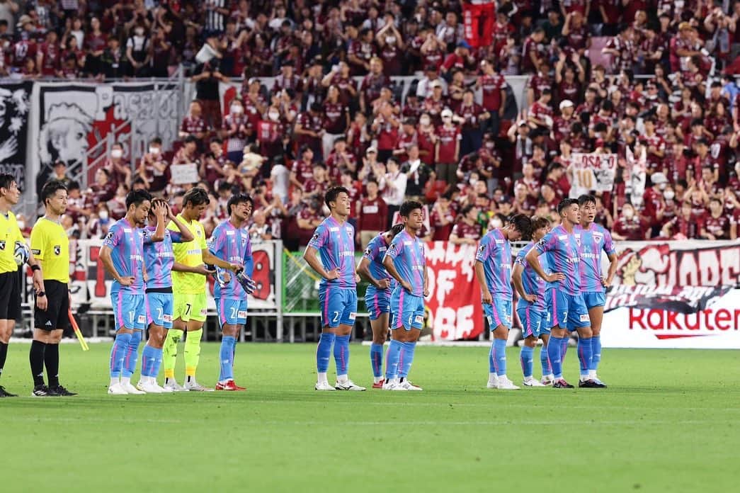 のインスタグラム：「. 7/16(日)J1第21節vsヴィッセル神戸 1-2 lose  悔しい敗戦。 個の成長とチームの成熟。 中断期間でまた成長できるように努力していきます！  アウェーでの熱い応援ありがとうございました！  中断明けのダービーで皆さんと共に戦えるのを楽しみにしています！  #サガン鳥栖 #明治安田生命j1リーグ」
