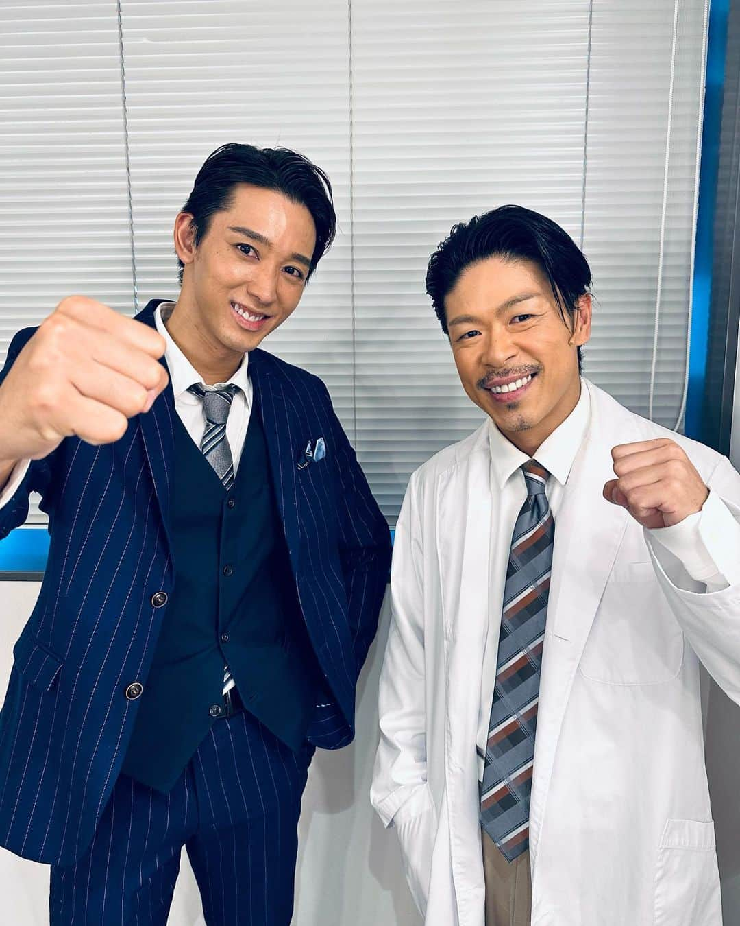 近藤頌利さんのインスタグラム写真 - (近藤頌利Instagram)「MATSUさんと  中学の卒業式の退場曲がEXILEさんの「道」でした。 号泣してました。 青春時代です  #TQY #EXILE #matsu さん #近藤頌利」7月21日 22時37分 - shori_kondo412