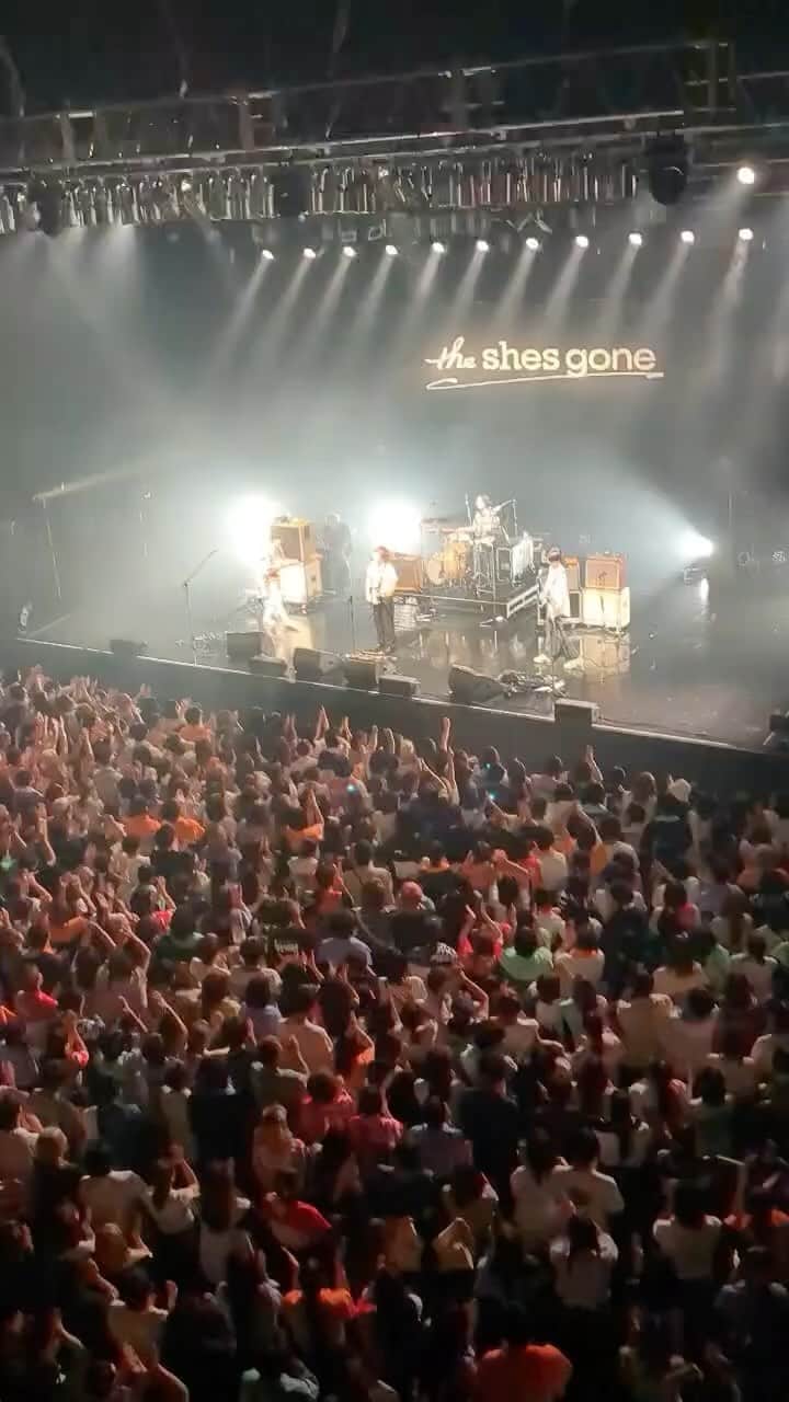 のインスタグラム：「.  the shes goneから リスペクトを込めてWurtSの曲を！ 我々なら分かるかと思ったのですが、、、 全然分かりませんでした！！  〜！〜〜分かってないよ 〜〜！〜  #theshesgone #thesummersgone #WurtS #シズゴワーツ」