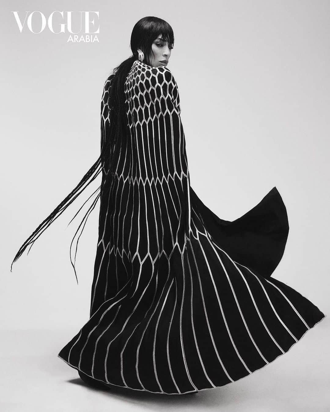 ロリーンのインスタグラム：「Roots @voguearabia」