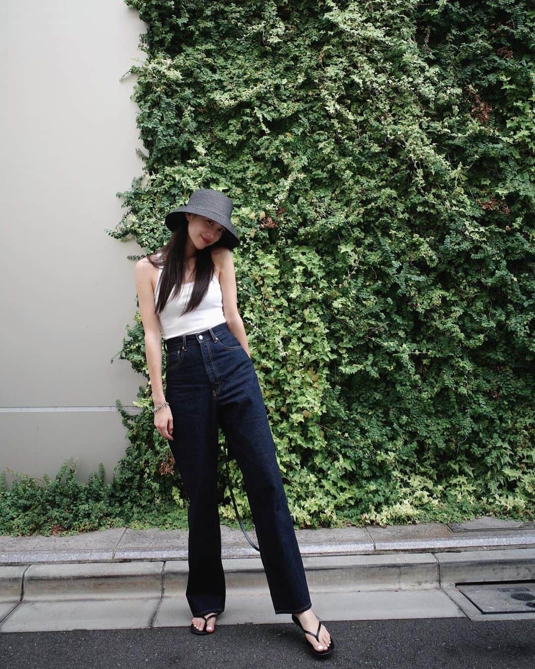 中島ケイカさんのインスタグラム写真 - (中島ケイカInstagram)「☕️🫶🏽  #outfit #ootd #coordinate #fashion #savoyclothing #celine #akte #moussy #balenciaga」7月21日 23時02分 - kathy_tan529