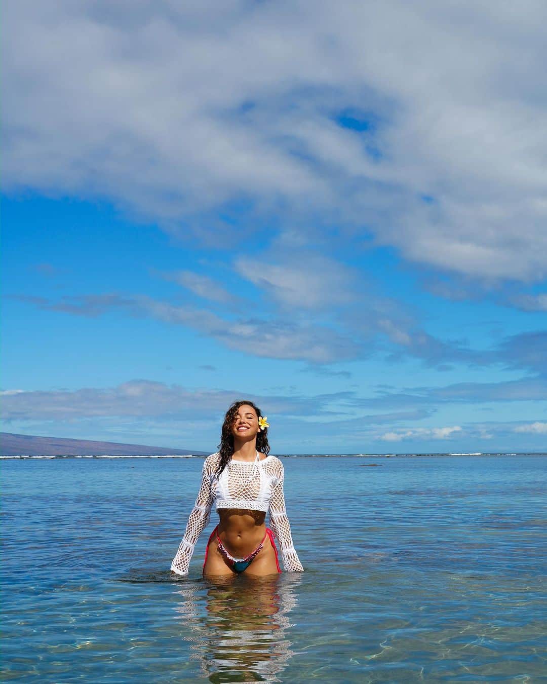 アナ・チエリのインスタグラム：「Hawaii has my heart 🌺🌴🤍」