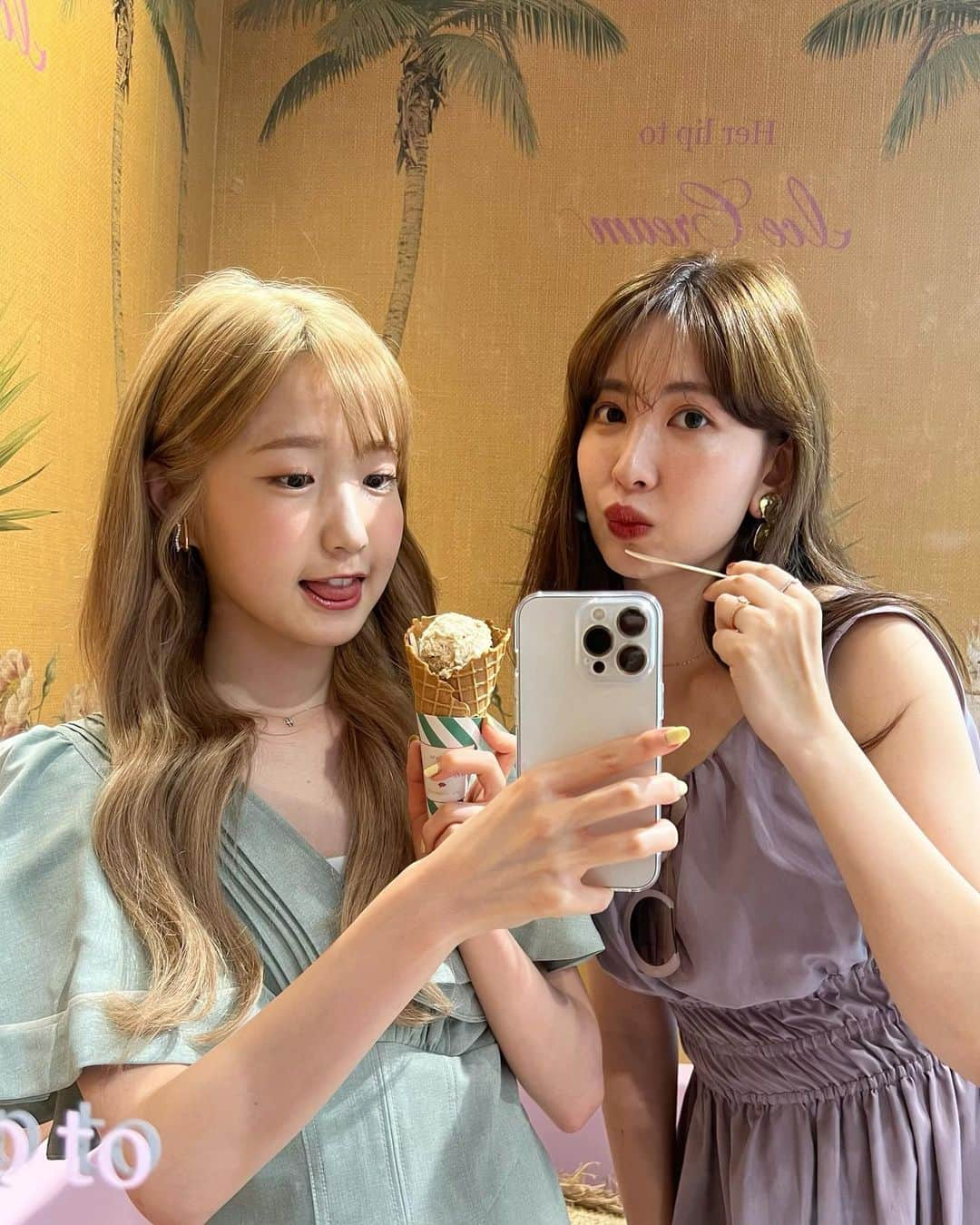 本田仁美さんのインスタグラム写真 - (本田仁美Instagram)「. ☺️🍒🍨🐈  Her lip to Ice Cream THE VACATION SHOP🍨⛱️  @nyanchan22 🐈 @herlipto 🍒 @herlipto_icecream 🍨」7月21日 23時21分 - 10_hitomi_06