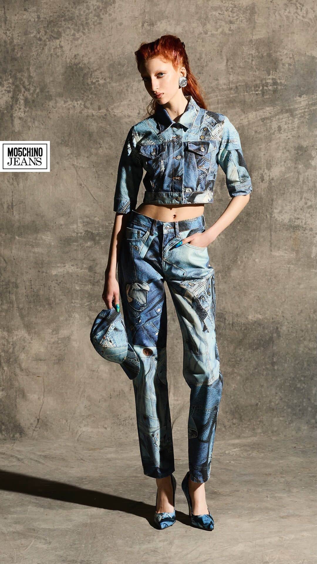 Moschinoのインスタグラム：「Jeans lovers, rejoice! There are even more instantly-recognizable styles for you to discover – from denim-on-denim jackets to matching accessories.   You’ll find it all at the link in our bio.  #Moschino #MoschinoJeans」