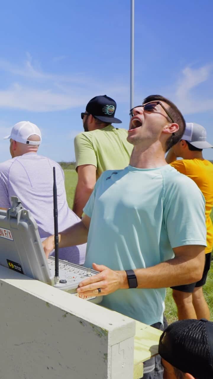 Dude Perfectさんのインスタグラム動画 (Dude PerfectInstagram)「HIGHEST ROCKET WINS