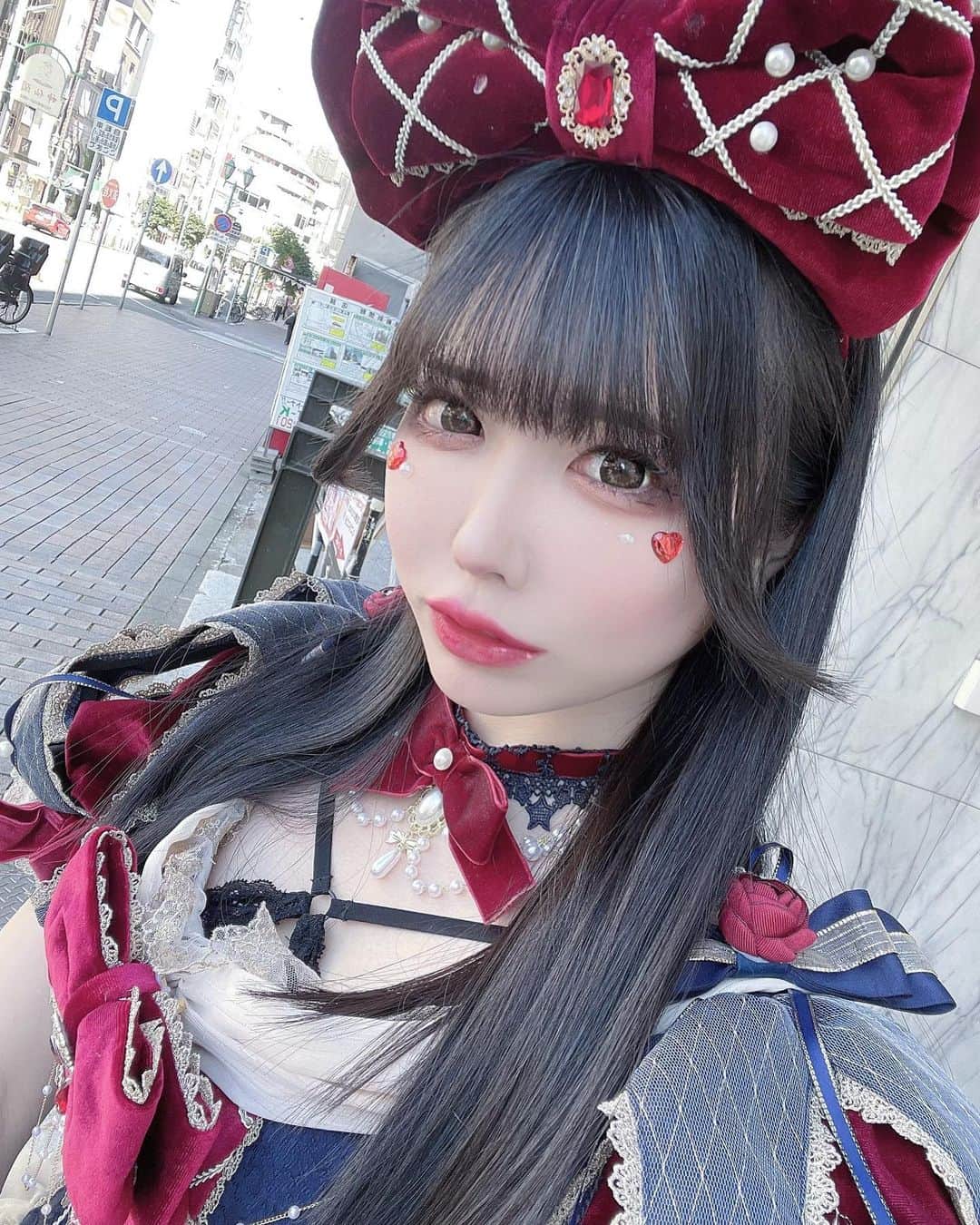 のインスタグラム：「🍎 ❤️ 🍎 ❤️ 土曜日はツアー富山♡ 日曜日は新潟♡.°ʚ(Ｕ 'ᴗ' Ｕ)ɞ°.  富山と新潟おすすめのおみせ ありまる？♡(Ｕ∩ 'ᴗ' ∩Ｕ)♡  地元民やくわしい屋さんからのコメントおまちしてまる♡ (Ｕ⌒▽⌒Ｕ)」